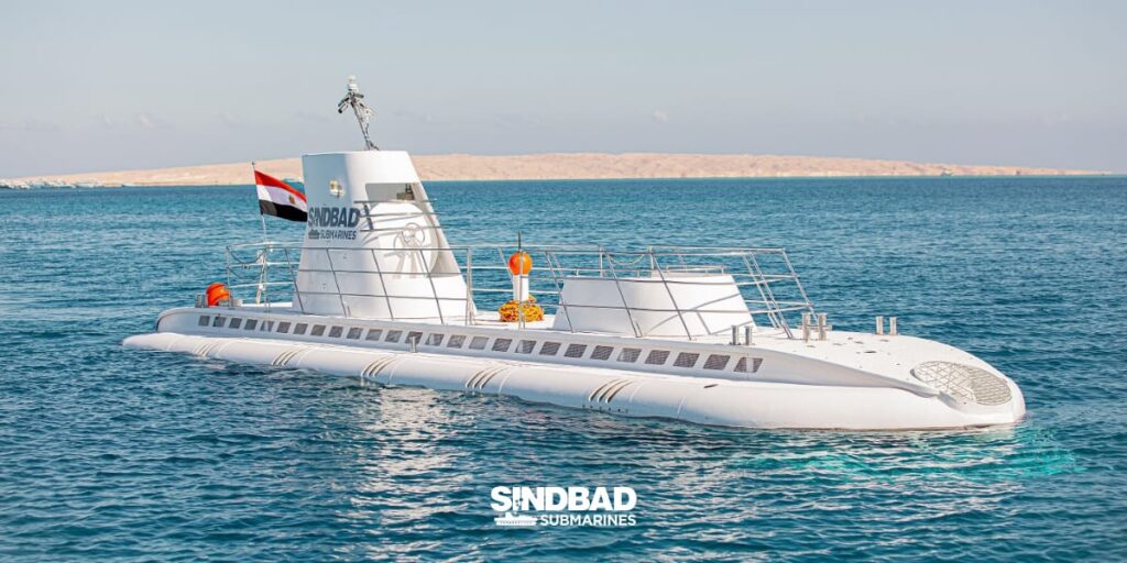 Odyssée Sous-Marine : Excursion Exclusive à Bord du Sous-Marin Sindbad à Hurghada