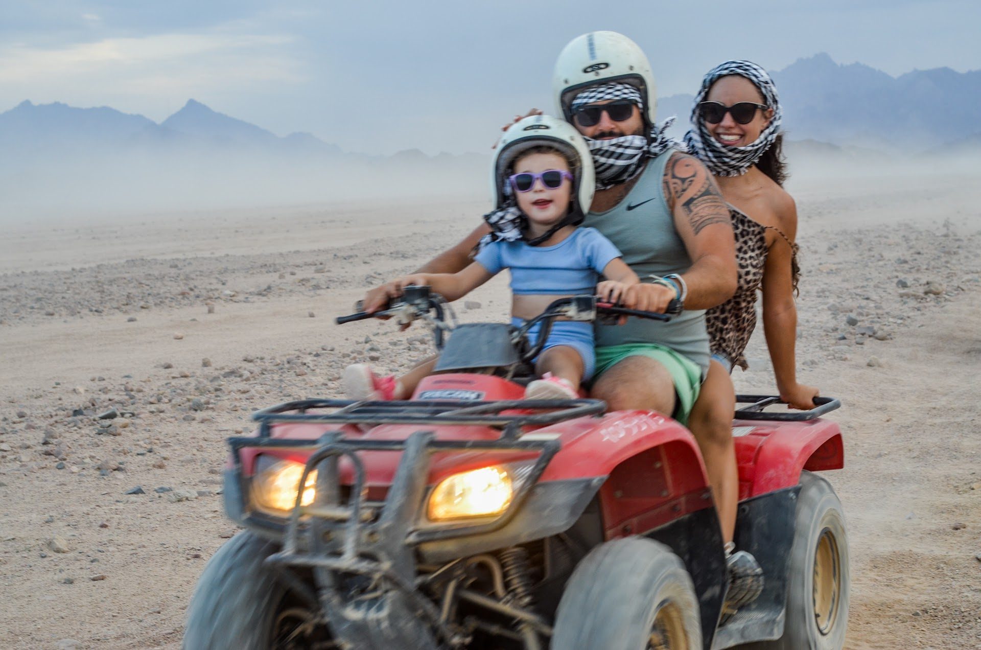 Safari Aghapy quad-coucher-soleil 5723